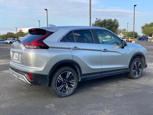 2024 Mitsubishi Eclipse Cross SE