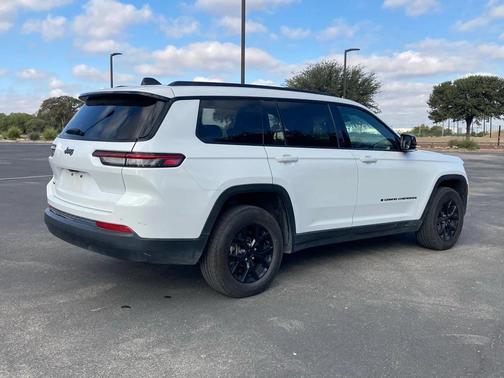 2024 Jeep Grand Cherokee L Altitude