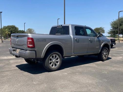 2021 RAM 2500 Laramie Crew Cab 4x4 6'4' Box