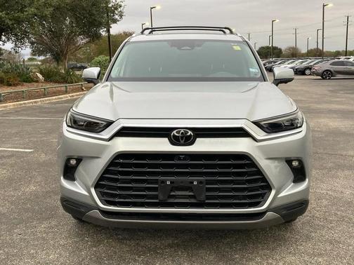 2024 Toyota Grand Highlander Platinum