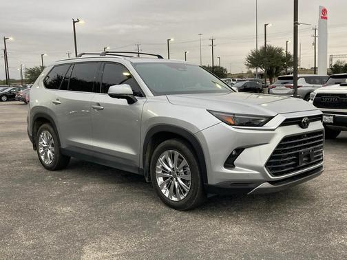 2024 Toyota Grand Highlander Platinum