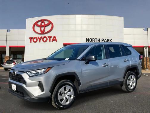 2024 Toyota RAV4 LE