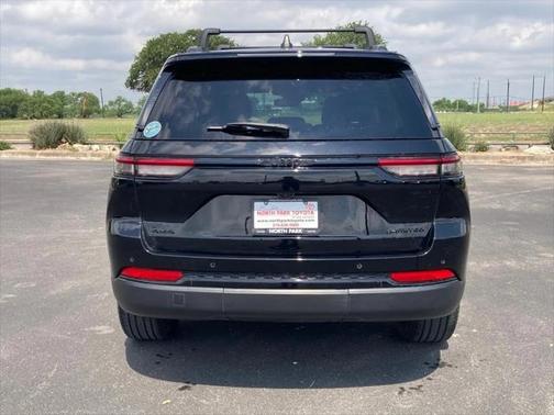 2023 Jeep Grand Cherokee Limited X