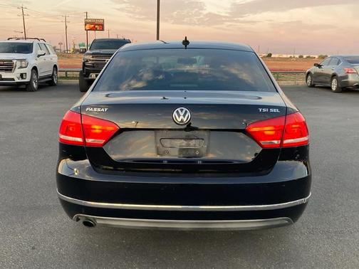2014 Volkswagen Passat 1.8T Auto SEL Premium
