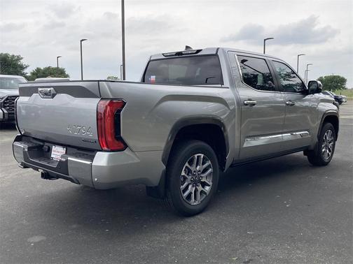 2025 Toyota Tundra Hybrid 1794 Edition