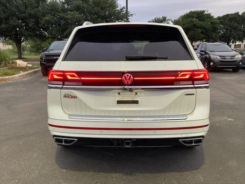 2024 Volkswagen Atlas 2.0T SEL Premium R-Line 4MOTION