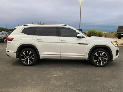 2024 Volkswagen Atlas 2.0T SEL Premium R-Line 4MOTION
