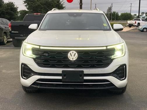 2024 Volkswagen Atlas 2.0T SEL Premium R-Line 4MOTION