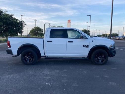 2023 RAM 1500 Classic Warlock Crew Cab 4x4 5'7' Box
