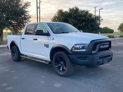 2023 RAM 1500 Classic Warlock Crew Cab 4x4 5'7' Box