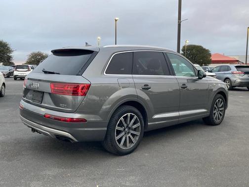 2017 Audi Q7 3.0T Prestige