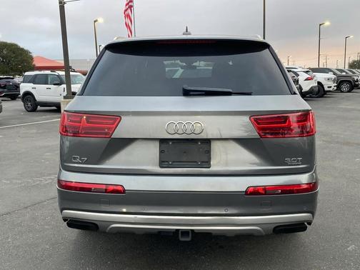 2017 Audi Q7 3.0T Prestige