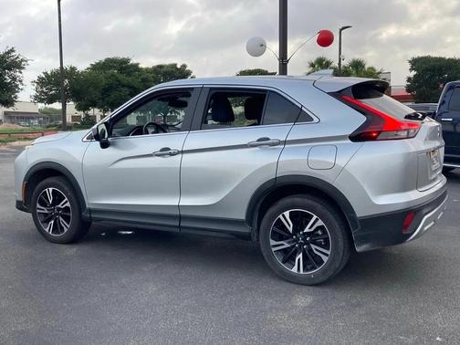 2024 Mitsubishi Eclipse Cross SE