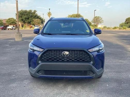 2024 Toyota Corolla Cross LE
