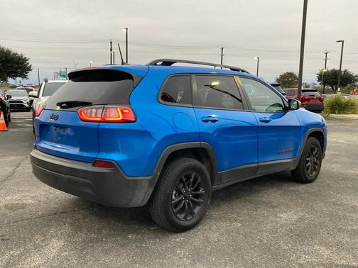 2023 Jeep Cherokee Altitude
