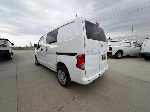2021 Nissan NV200 SV