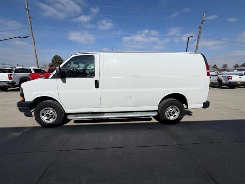 2024 GMC Savana 2500 Work Van