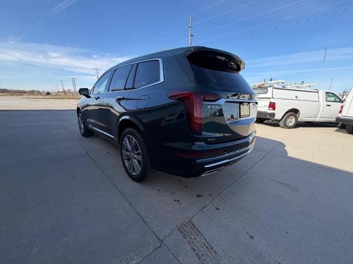 2025 Cadillac XT6 Premium Luxury AWD