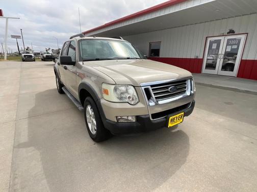 Pueblo Gold Clearcoat Metallic 2007 Ford Explorer Sport Trac XLT