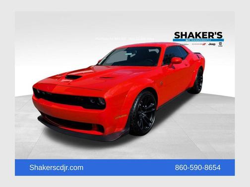 Go Mango 2023 Dodge Challenger R/T Scat Pack Widebody