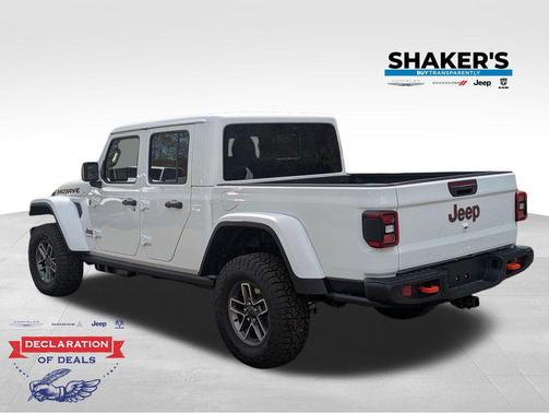 Bright White Clearcoat 2026 Jeep Gladiator Mojave X 4x4