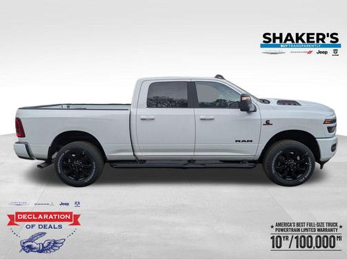 Bright White Clearcoat 2026 RAM 3500 Laramie Crew Cab 4x4 6'4' Box