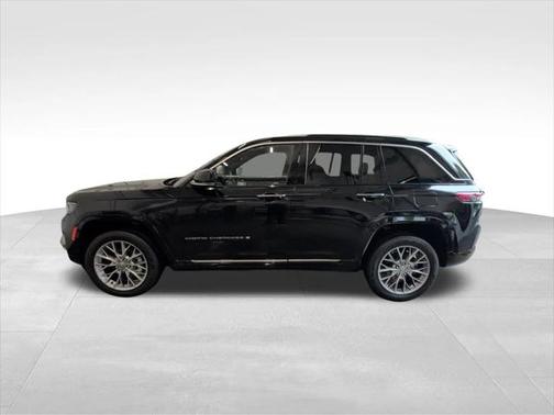 2022 Jeep Grand Cherokee Summit 4x4