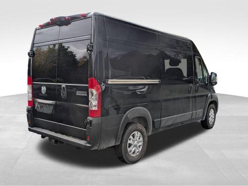 2025 RAM ProMaster 2500 High Roof