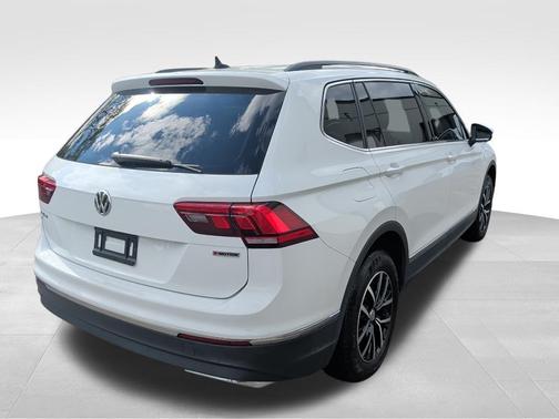 Pure White 2021 Volkswagen Tiguan 2.0T SE
