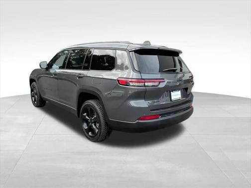 2022 Jeep Grand Cherokee L Altitude 4x4