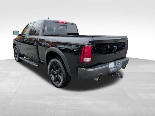 2019 RAM 1500 Classic Warlock Quad Cab 4x4 6'4' Box