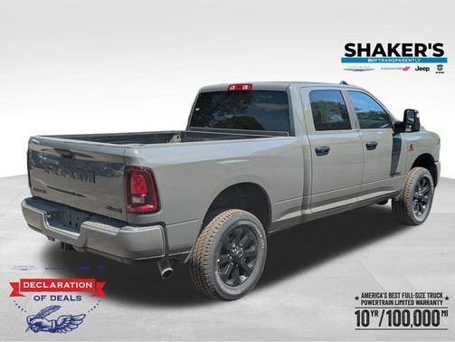 Ceramic Gray Clearcoat 2026 RAM 2500 Big Horn Crew Cab 4x4 6'4' Box