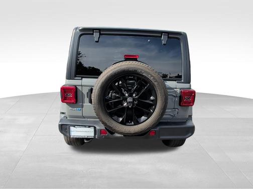 2021 Jeep Wrangler Unlimited 4xe Sahara