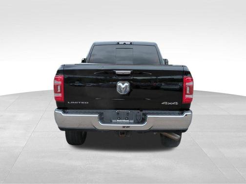 2020 RAM 3500 Limited Crew Cab 4x4 6'4' Box