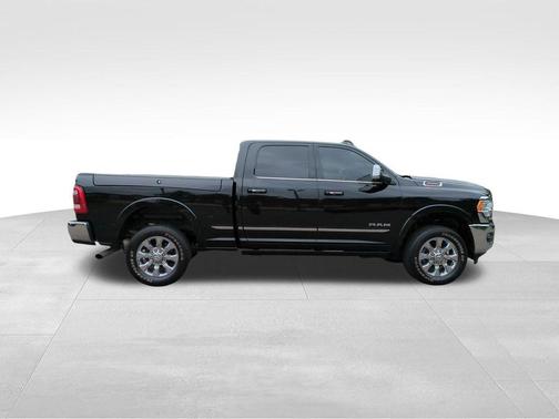 2020 RAM 3500 Limited Crew Cab 4x4 6'4' Box