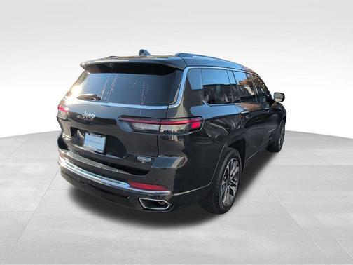 2022 Jeep Grand Cherokee L Overland