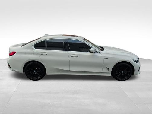2020 BMW 330 xDrive