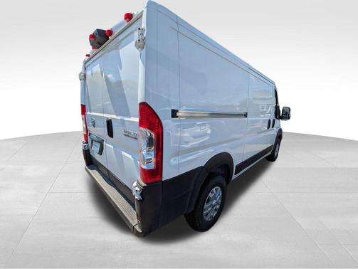 2025 RAM ProMaster 1500 Low Roof