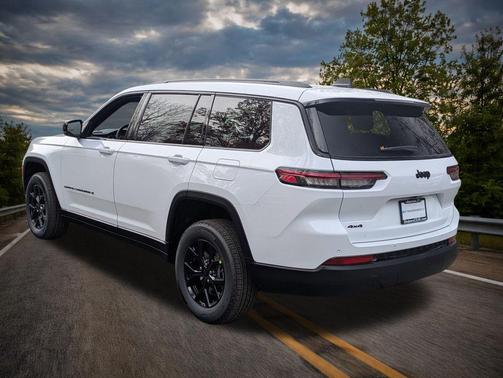 2025 Jeep Grand Cherokee L Altitude