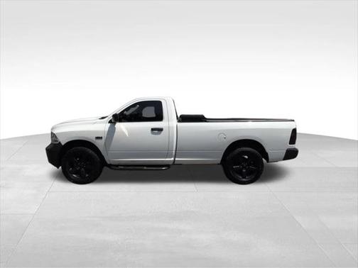 2019 RAM 1500 Classic Tradesman Regular Cab 4x4 8 Box