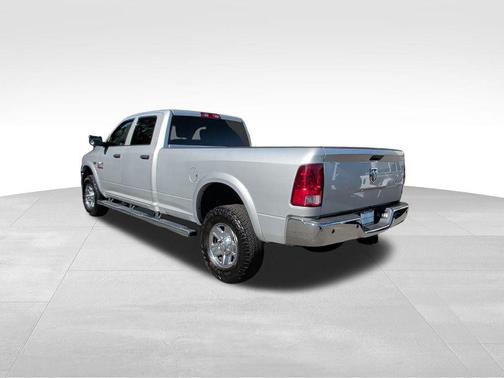 2018 RAM 2500 Tradesman Crew Cab 4x4 8' Box