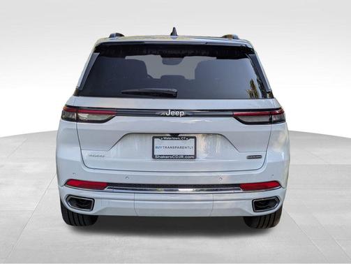 2025 Jeep Grand Cherokee Overland