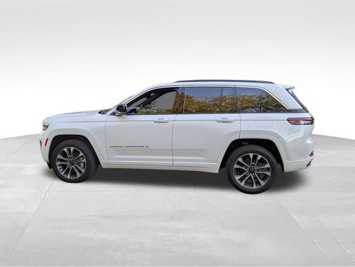 2025 Jeep Grand Cherokee Overland