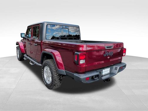 2021 Jeep Gladiator Sport S