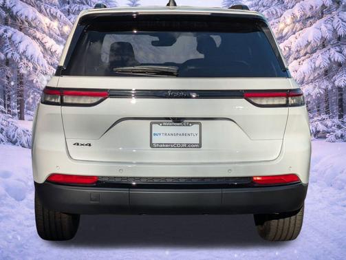 2025 Jeep Grand Cherokee Altitude