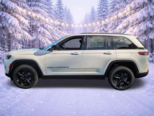 2025 Jeep Grand Cherokee Altitude