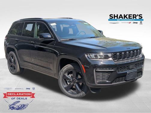 Diamond Black Crystal Pearlcoat 2026 Jeep Grand Cherokee Limited