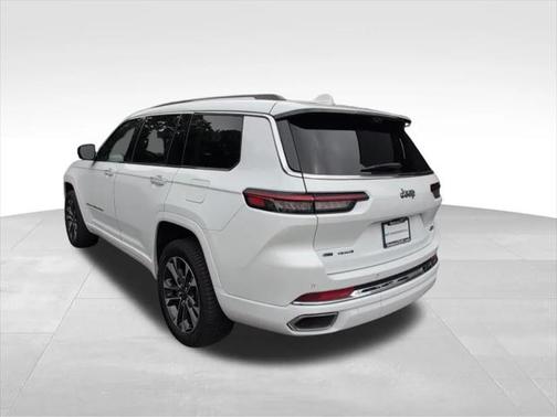 2022 Jeep Grand Cherokee L Overland 4x4
