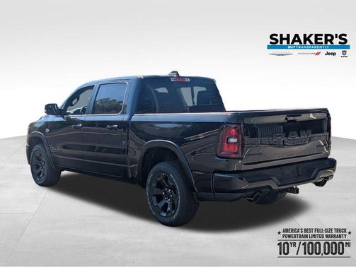 Diamond Black Crystal Pearlcoat 2026 RAM 1500 Big Horn/Lone Star
