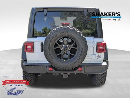 Bright White Clearcoat 2026 Jeep Wrangler Willys